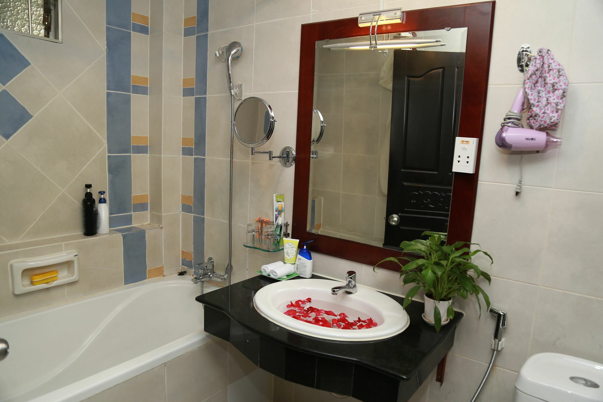 A25 Hotel - 20 Bui Thi Xuan Ho Chi Minh City Exterior photo
